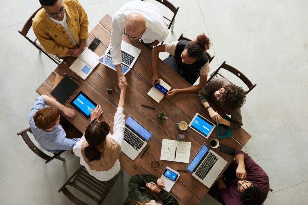 utiliser son reseau pour trouver des clients